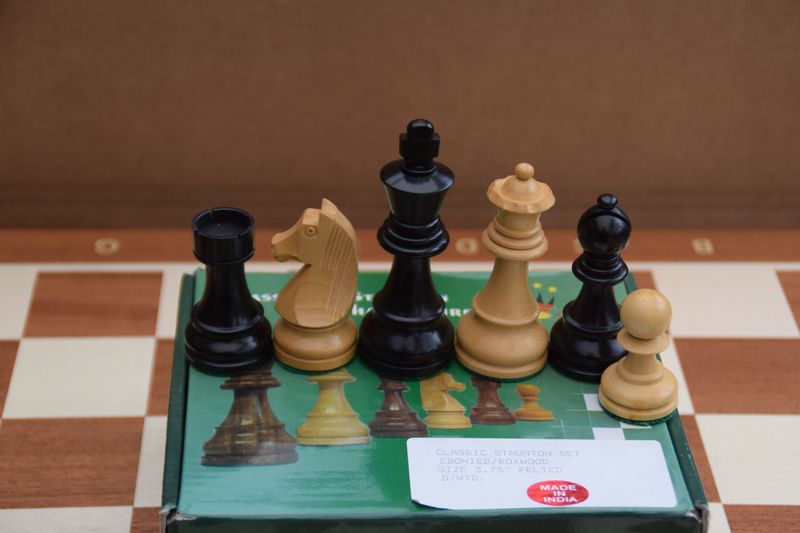 Wooden Chess Pieces No: 6, KH 95 mm, Classic Staunton (ebonised)